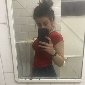 Meet your Posher, Beatriz